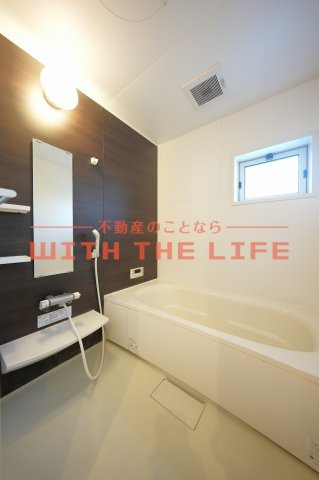 フロレゾン【10，000円キャッシュバック対象物件】の浴室|コンパクトで使いやすいお風呂です