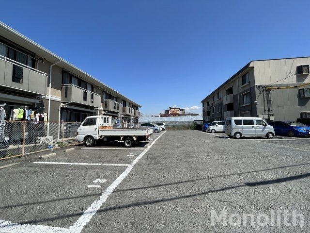コスモ二色浜Ⅰの駐車場