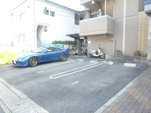 ラルジュの外観