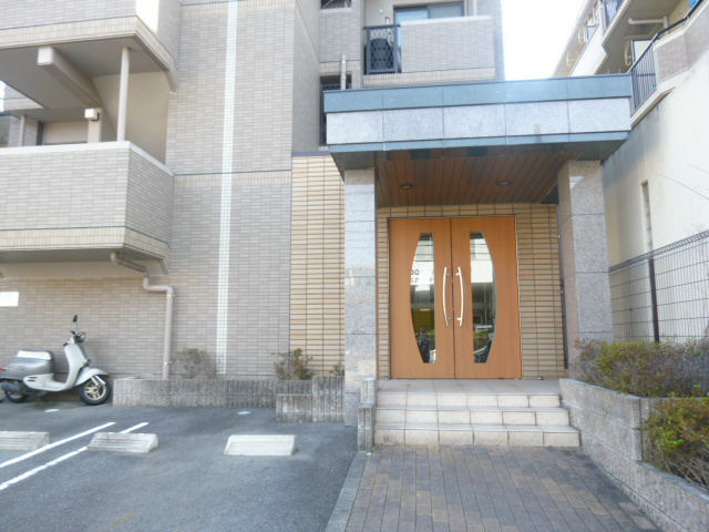 ラルジュの外観