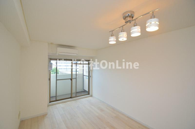 【洋室】 | パークモダン高井田