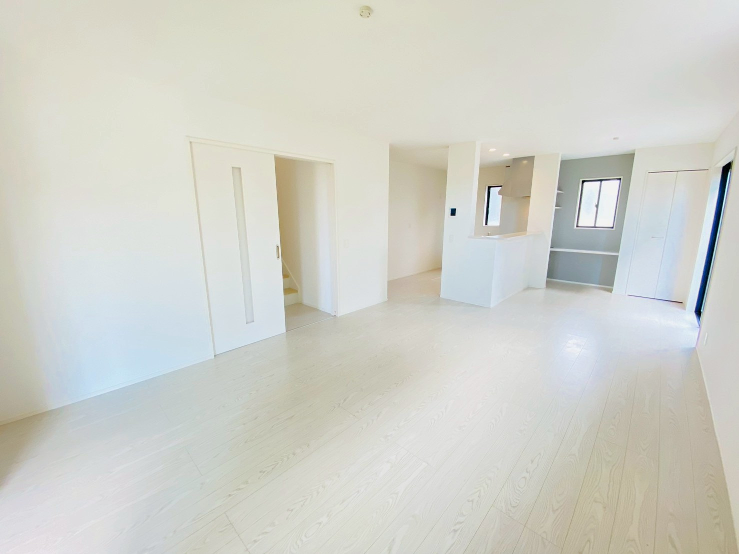 よかタウン／菊陽町久保田５期／１１号棟の居間・リビング