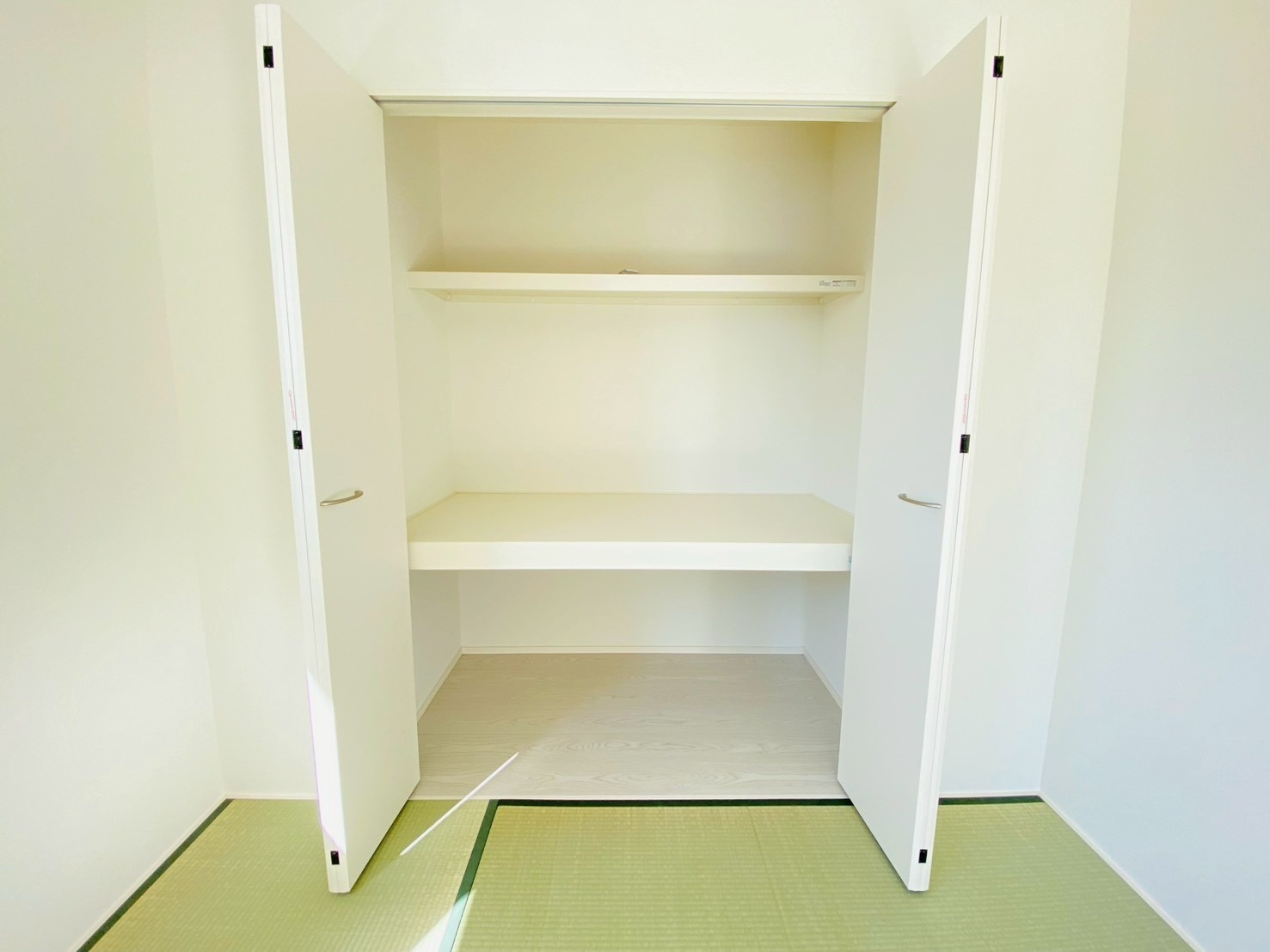 よかタウン／菊陽町久保田５期／１１号棟の収納