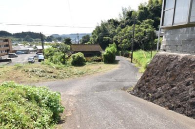 【前面道路含む現地写真】 | 霧島市国分剣之宇都町