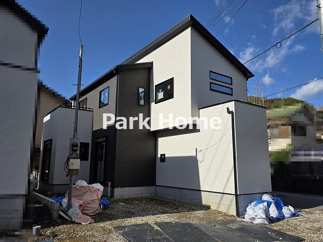 南国市緑ヶ丘1丁目-2棟1-新築戸建て