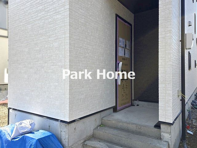 南国市緑ヶ丘1丁目-2棟1-新築戸建ての玄関|2025.12月：建築中