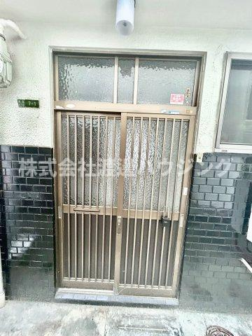 蒲生四丁目テラスハウスのエントランス