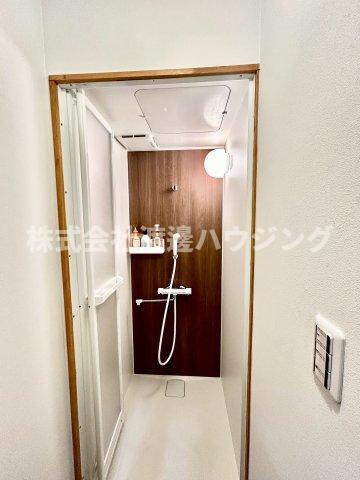 蒲生四丁目テラスハウスの浴室|シャワールーム