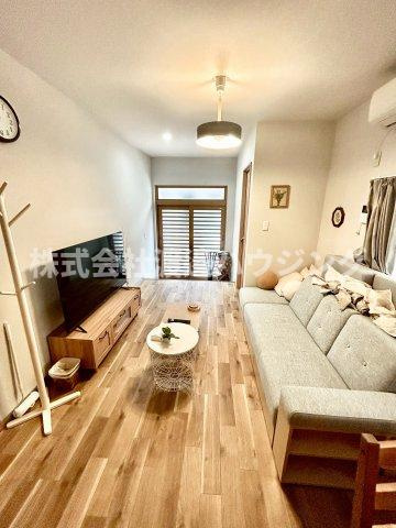 蒲生四丁目テラスハウスの居間・リビング