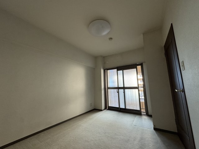 －三丁目不動産-ダイアパレスリバーコート熊谷の洋室