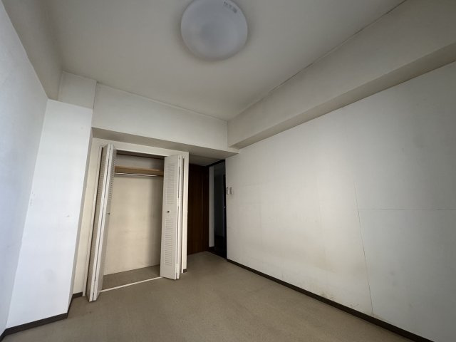 －三丁目不動産-ダイアパレスリバーコート熊谷の洋室