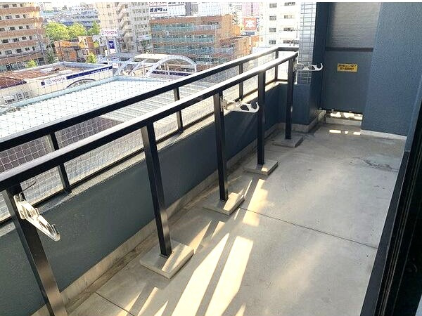 ＴＨＥ ＦＩＲＳＴ平針のバルコニー