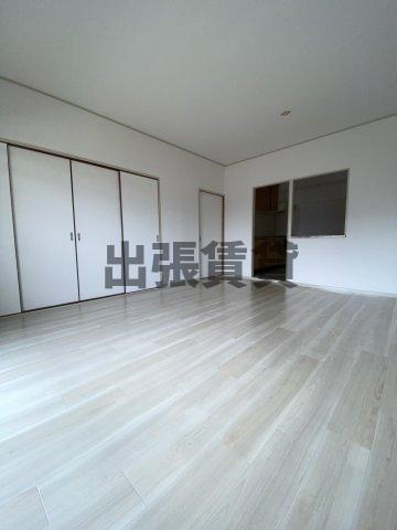 仲介手数料0円！！マンションFTYの居間・リビング