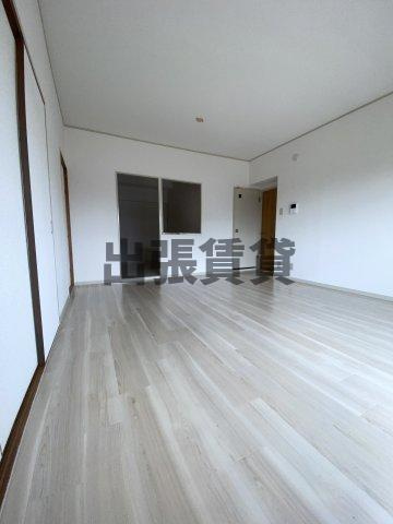 仲介手数料0円！！マンションFTYの居間・リビング