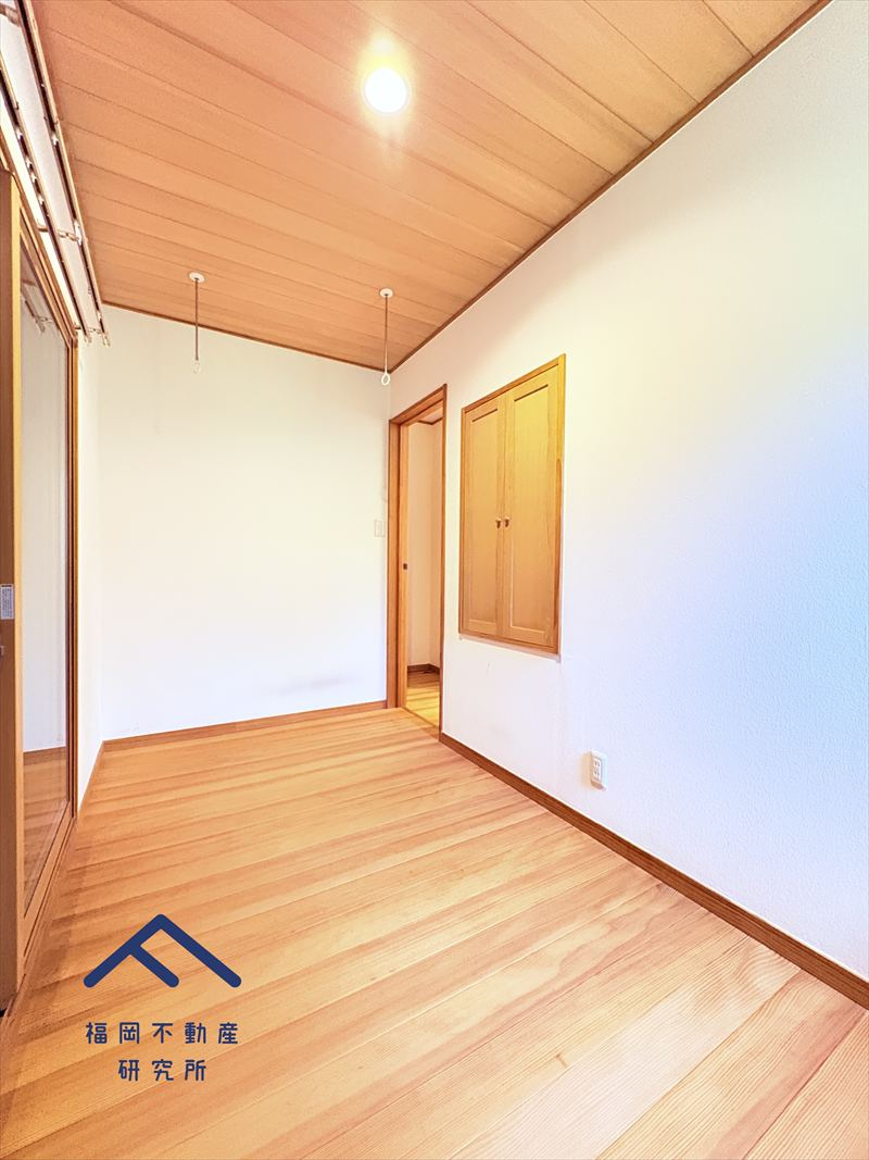 糟屋郡志免町片峰3丁目　戸建てのランドリースペース