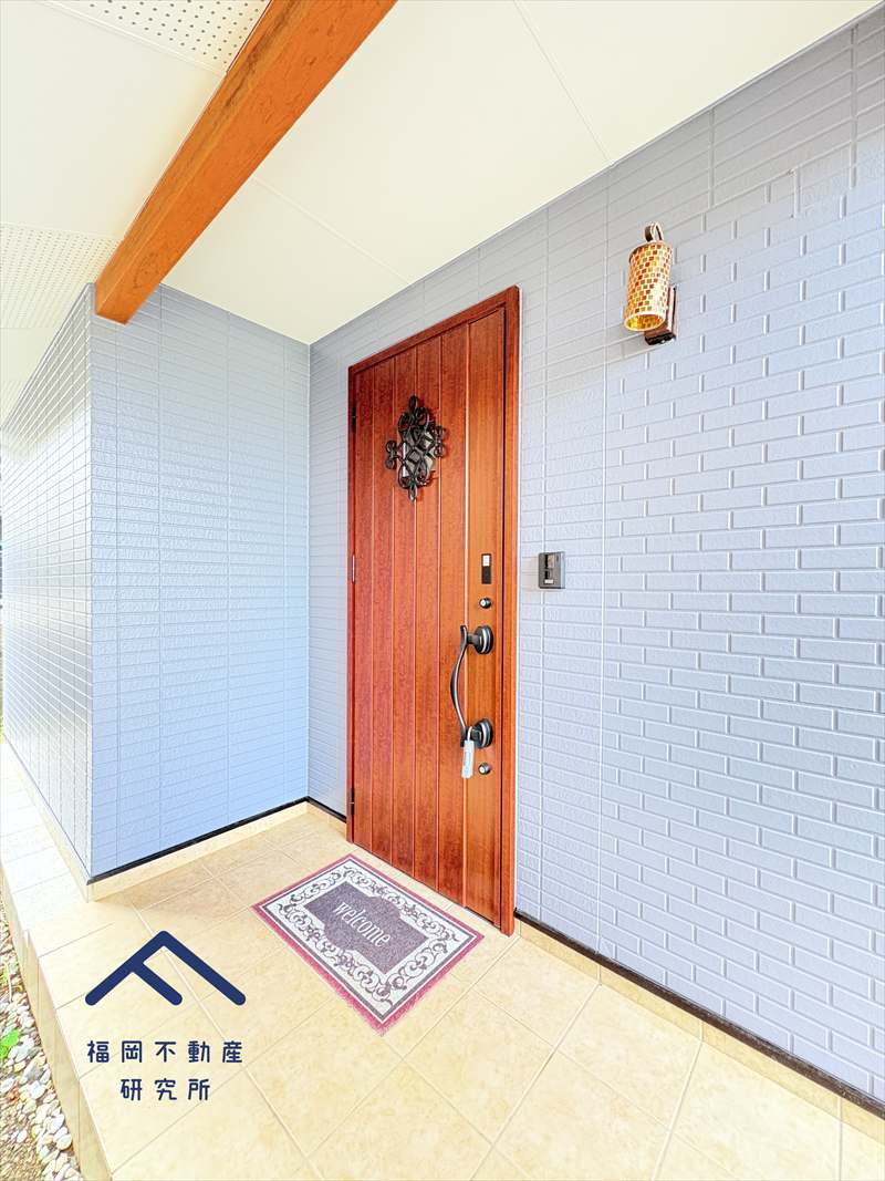 糟屋郡志免町片峰3丁目　戸建ての玄関