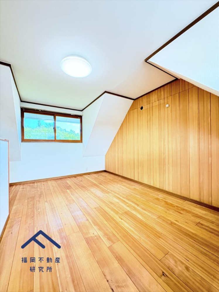 糟屋郡志免町片峰3丁目　戸建ての洋室|3階