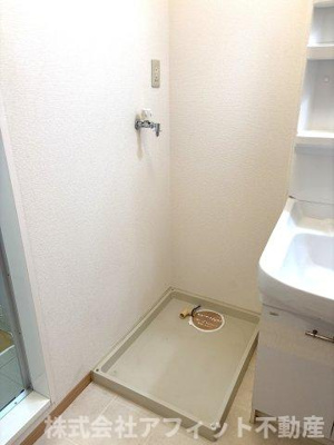 【その他】 | ローズコートヤマサ B棟 | 室内洗濯機置場