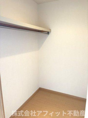 【収納】 | ローズコートヤマサ B棟 | ウォークインクローゼット