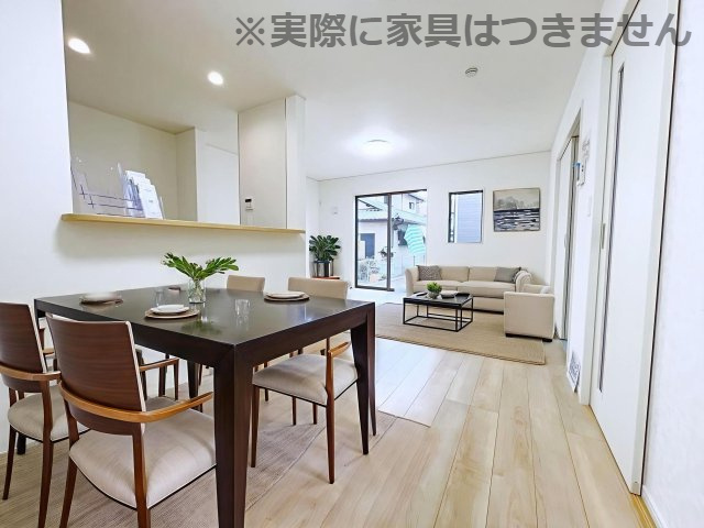 新築戸建・建売　大泉町吉田第12　CRADLE GARDEN　全4棟の居間・リビング|※家具を配置した場合のイメージ図になります！実際に家具はつきません。