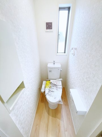 新築戸建・建売　大泉町吉田第12　CRADLE GARDEN　全4棟のトイレ