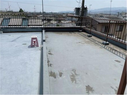 太秦桂木町のバルコニー