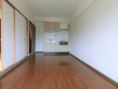 【居間・リビング】 | 光明池サニーハイツ