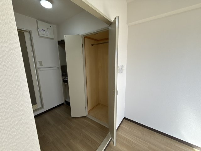 花影中村コーポの収納