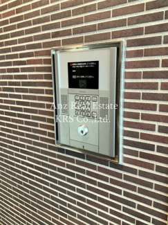 【セキュリティ】 | ALIVIO新町 | エントランスにあるオートロック！入居者様の安全を守ります♪