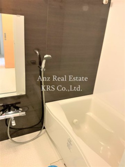 【浴室】 | ALIVIO新町 | 雨の日も安心して洗濯物が干せます！追焚機能も付いています！