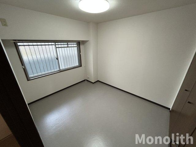 ドミール有住・光明池の洋室