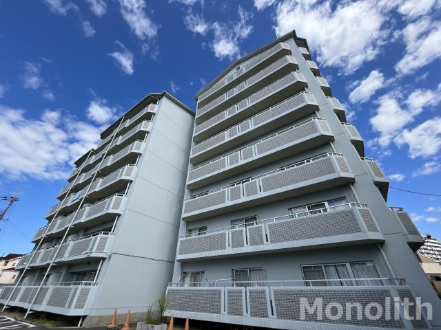 ドミール有住・光明池の外観