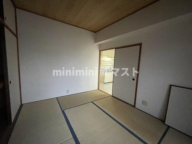 ロベリア弐番館の和室