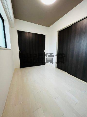 仲介手数料0円！！GRANDUKE松原cuoreの居間・リビング