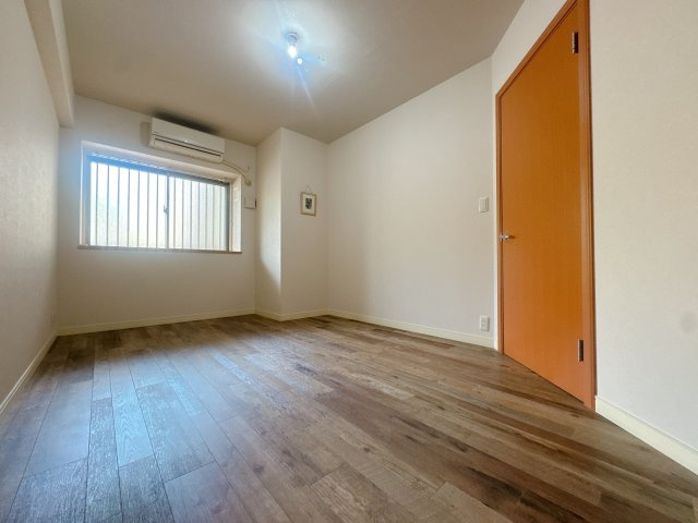 【洋室】 | アーサー寺塚大池公園