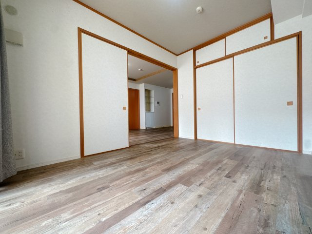 【洋室】 | アーサー寺塚大池公園