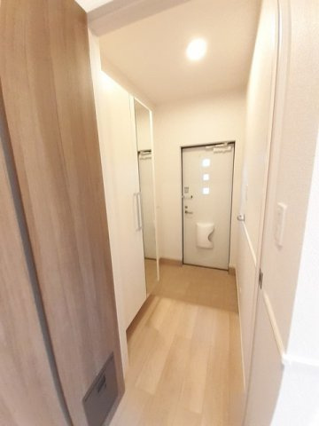 ワイズ　Ⅲの玄関