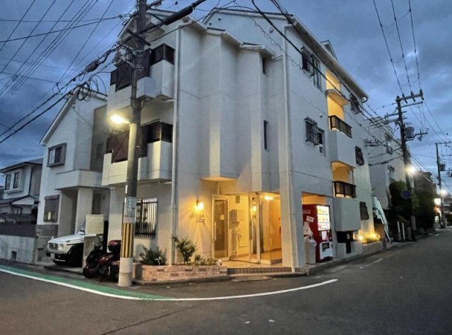 サニーテラス芦屋の外観