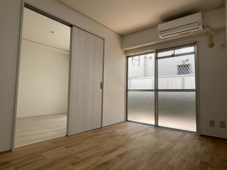 サニーテラス芦屋の居間・リビング