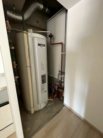 ◆室内リフォーム済◆７階南向き３LDK◆近鉄十条駅徒歩６分、地下鉄十条駅徒歩７分◆コープ野村京都南のその他|電気温水器