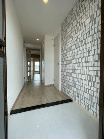 ◆室内リフォーム済◆７階南向き３LDK◆近鉄十条駅徒歩６分、地下鉄十条駅徒歩７分◆コープ野村京都南の玄関|玄関