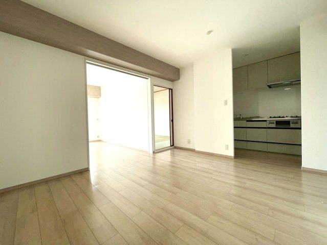 ◆室内リフォーム済◆７階南向き３LDK◆近鉄十条駅徒歩６分、地下鉄十条駅徒歩７分◆コープ野村京都南の居間・リビング|リビング