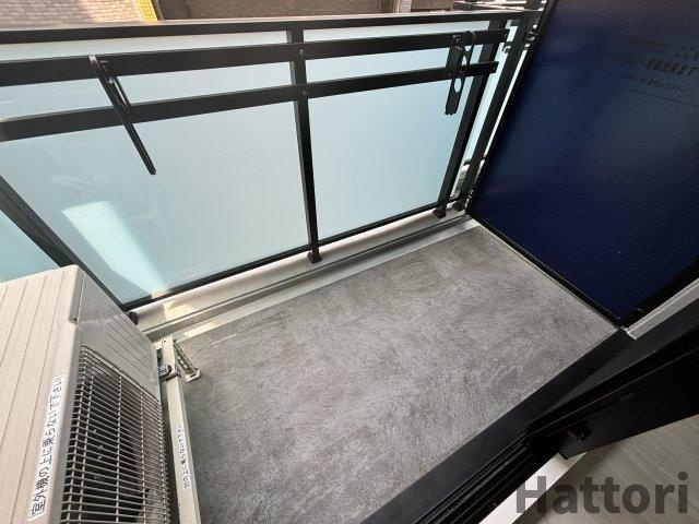 LaDouceur江坂Ⅱのバルコニー