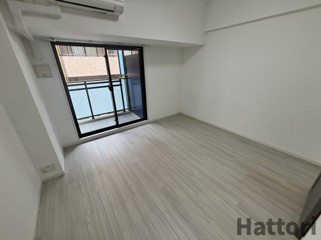 LaDouceur江坂Ⅱの居間・リビング