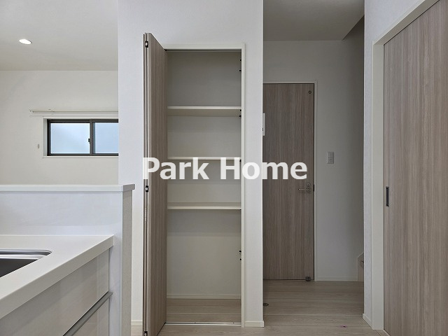 高知市旭天神町 ③ 新築戸建ての収納