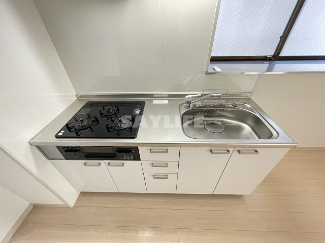 デイグラン大阪城EASTのキッチン