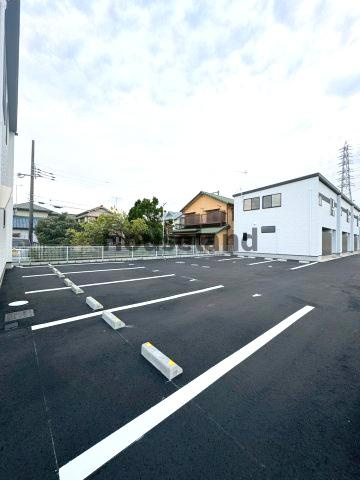 カムイチセの駐車場