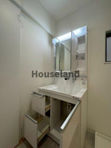 カムイチセの独立洗面台