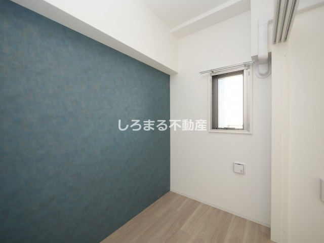 セレニテ天六ミラクの洋室