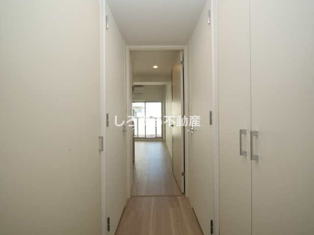 セレニテ天六ミラクの玄関